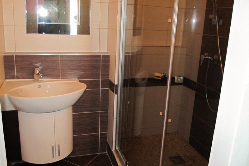 Rekonštrukcia kúpeľne a WC