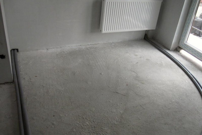 Kúrenie kombinované podlahové s radiátormy